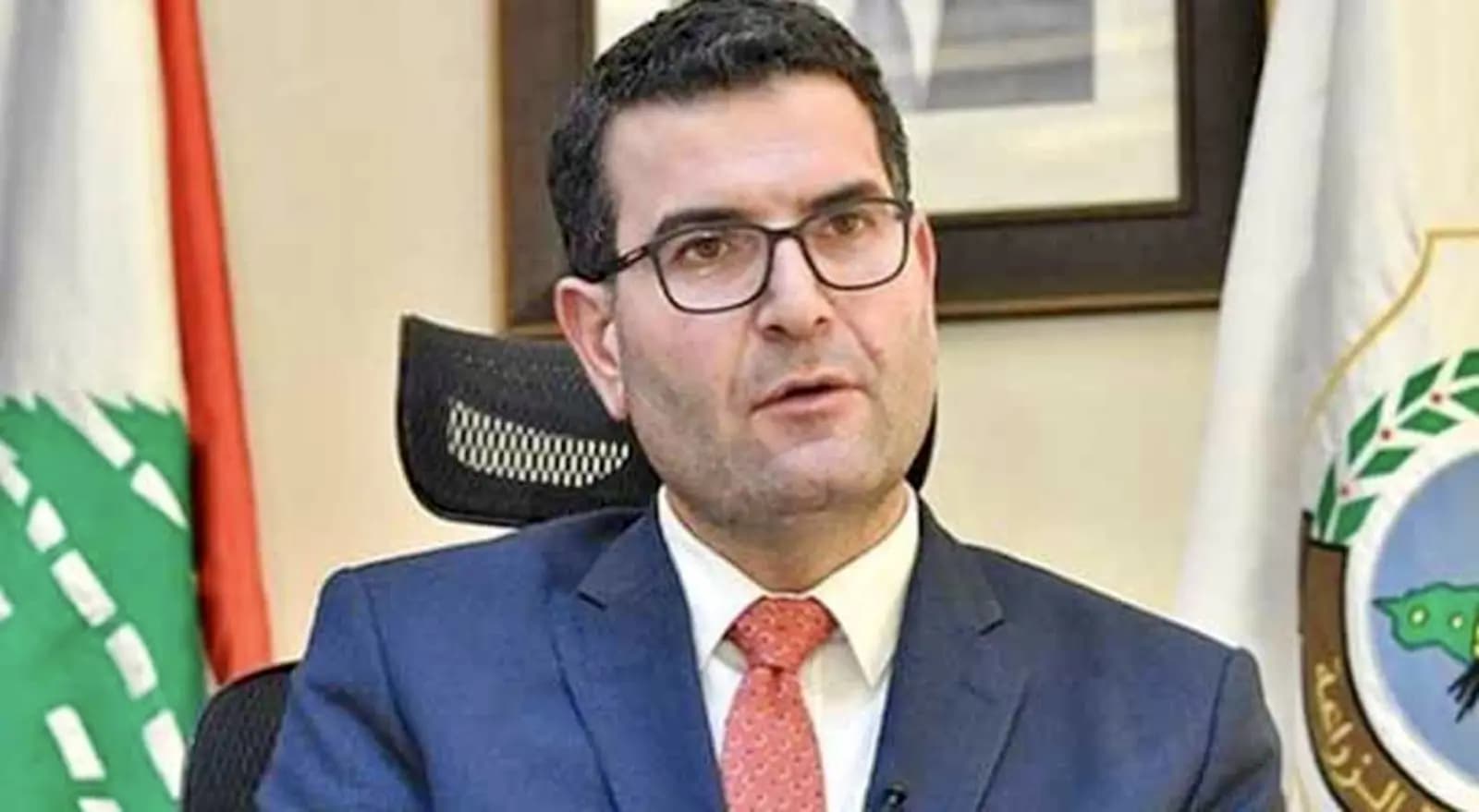 "بهدف توسيع المساحات المزروعة"… الحاج حسن يوقع ثلاث اتفاقيات