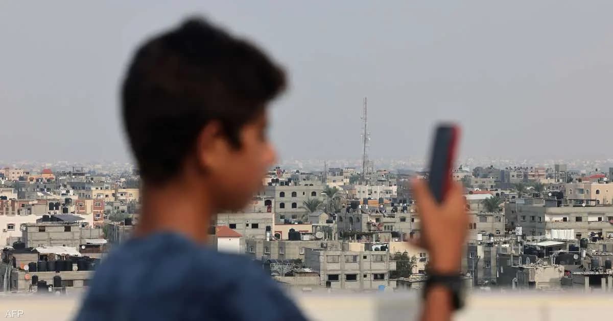"لليوم الثاني على التوالي".. لا اتصالات في غزة
