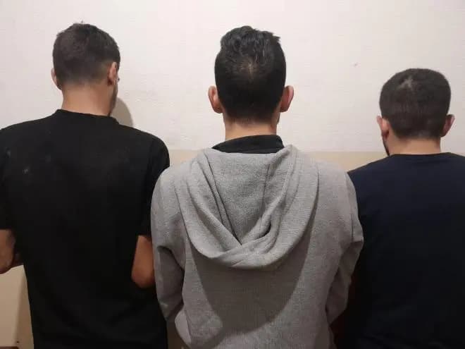 عصابة سرقة سيارات في قبضة الأمن