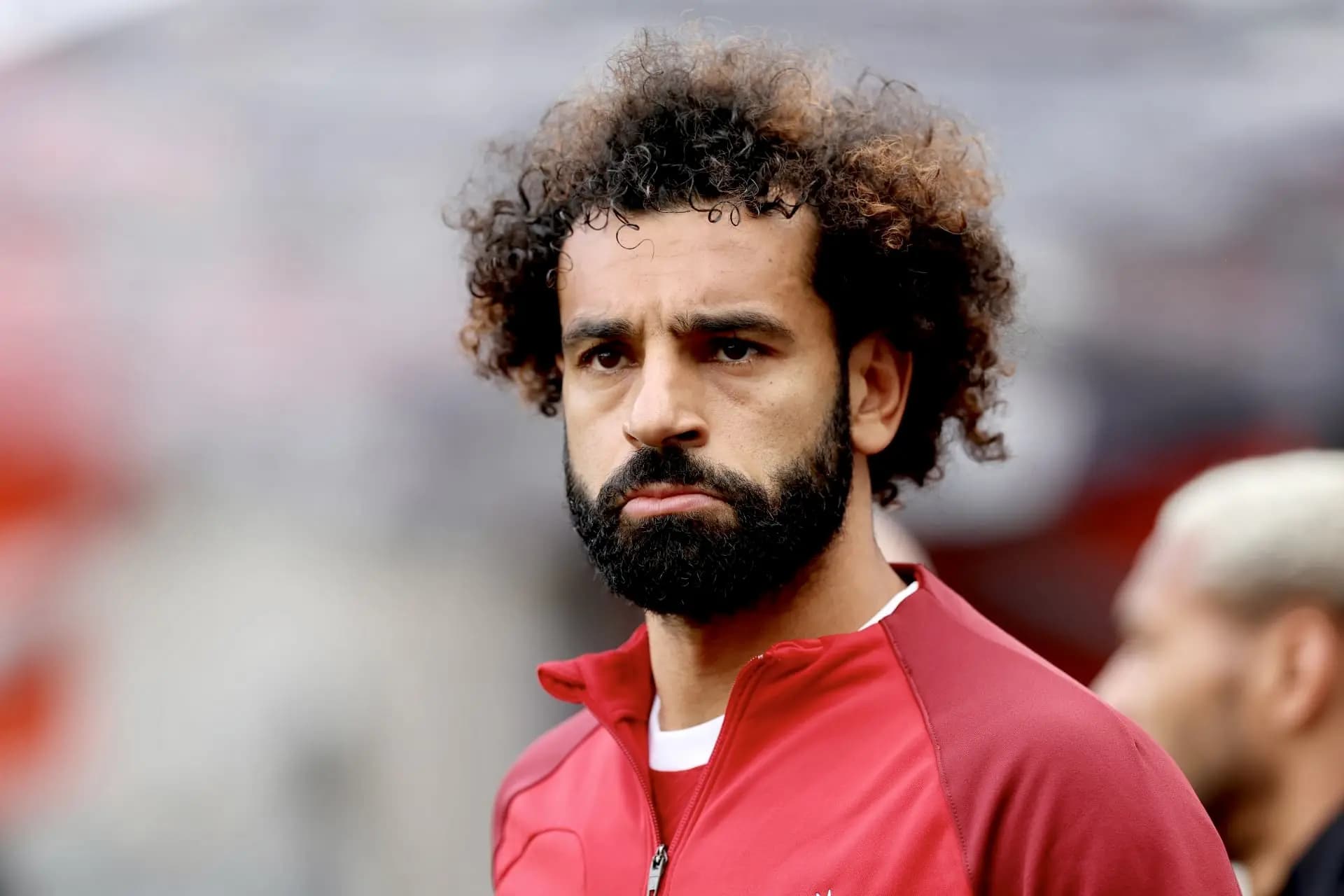 "لا تنسوا العائلات الحزينة"… محمد صلاح يعلق