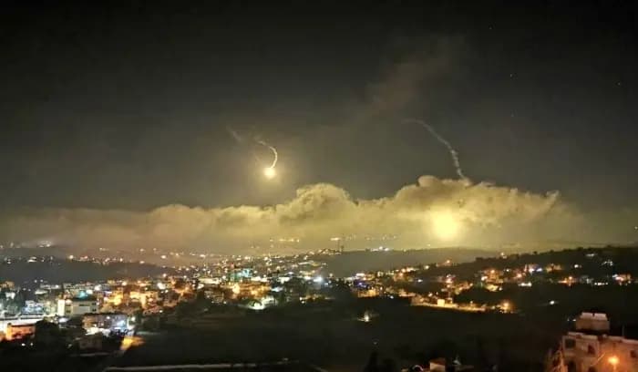 "فوق بلدات جنوبية"… هذا ما ألقاه العدو