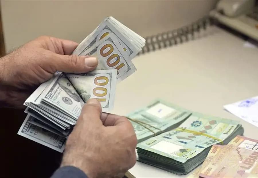 سعرُ دولار السوق السوداء مساء اليوم