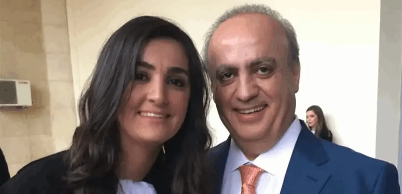 وهاب يحتفل بخطوبة ابنته.. وهذا هو عريسها