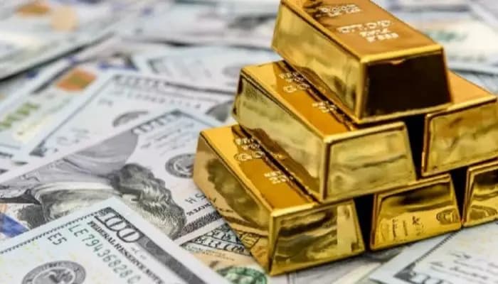 قوة الدولار تسلب بريق الذهب.. تغيّر في الأسعار
