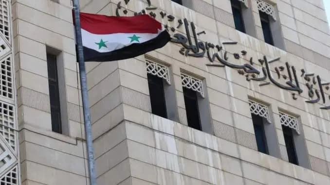 "الخارجية السورية" تستنكر الضربات الجوية الأردنية