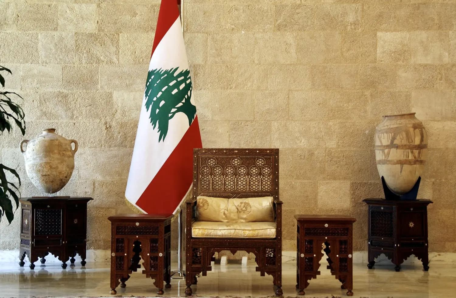 أجواء رئاسية مُفتعلة