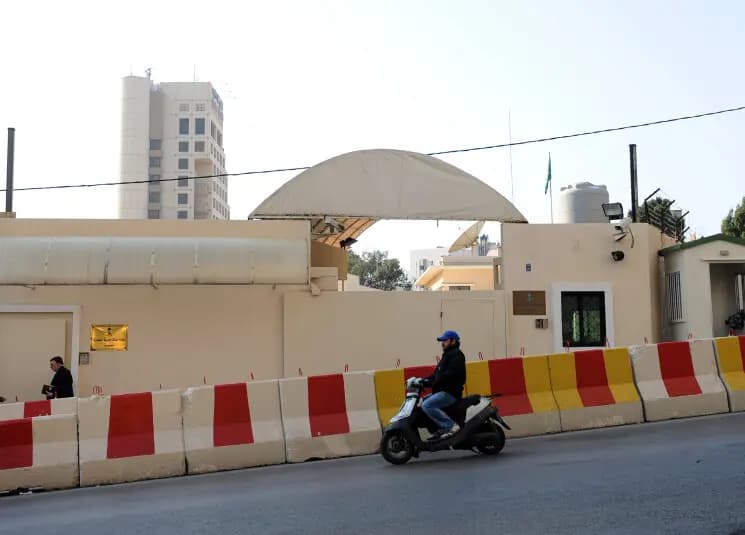 "الخماسية" بين تباينات الشكل وتفاهمات المضمون