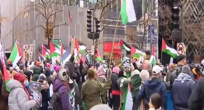 مدن أمريكية تطالب بوقف إطلاق النار في غزة
