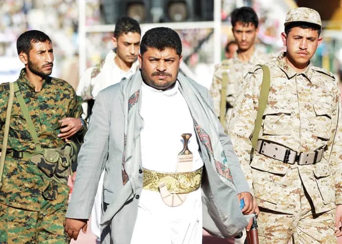 "الهجوم رسالة واضحة"...الحوثي: من يستهدفنا يعرض ملاحته للخطر