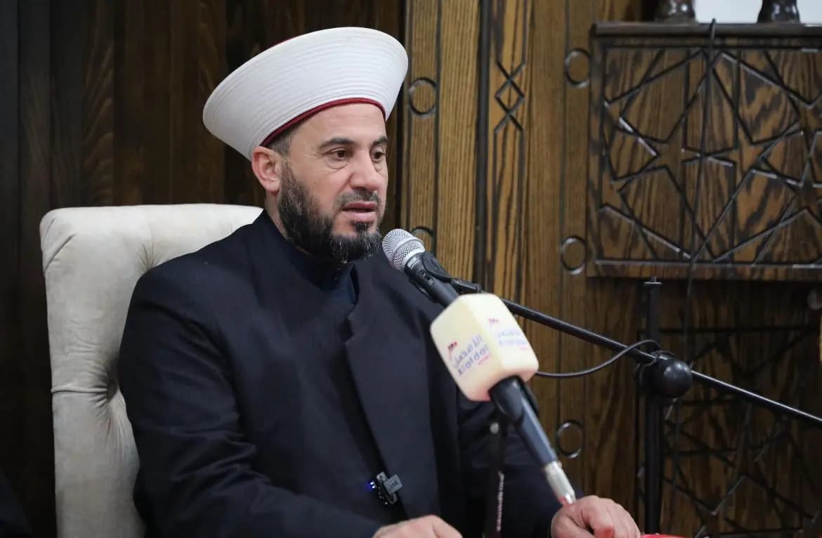 المفتي علي الغزاوي يزور عشيرة الويس في حي الجراحية