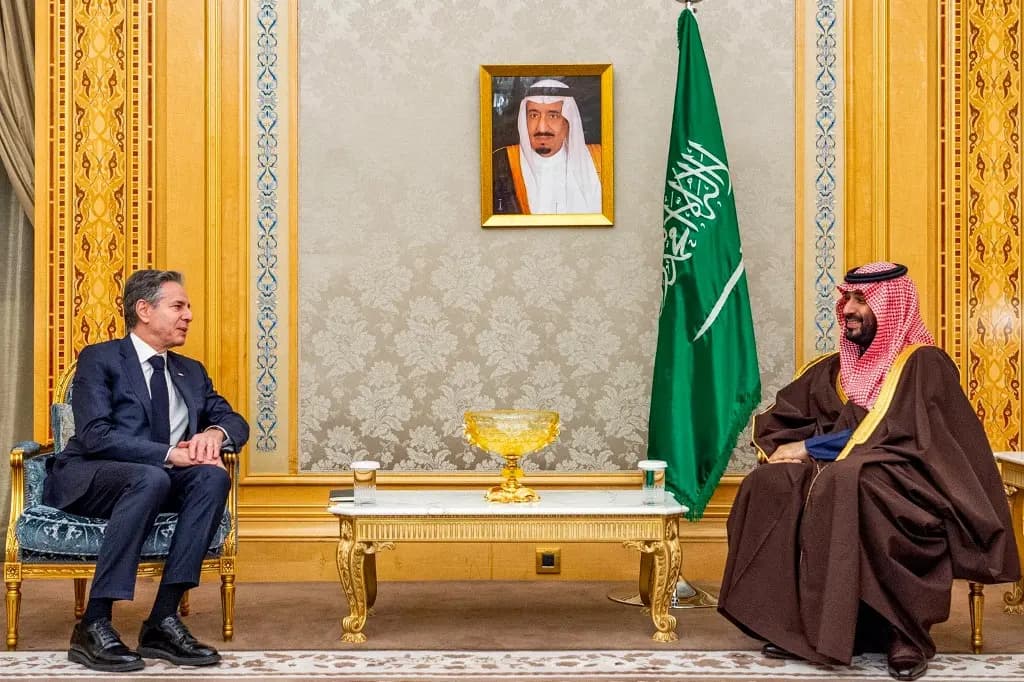 "لوضع حد دائم للحرب".. بلينكن يزور المنطقة