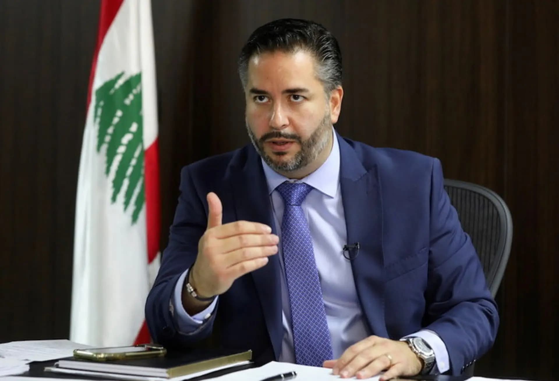 "مطالب العسكريين محقة".. سلام: نحن إلى جانبكم