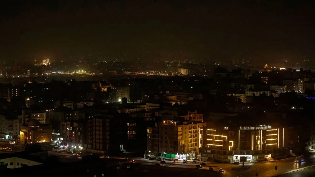 في إيران.. انفـ.ـجار وحريق هائل بخط غاز رئيسي