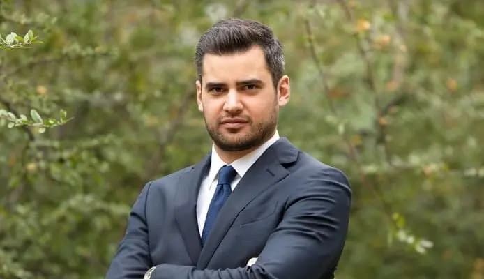 فرنجية: خرج حيًّا ليشهد على إجرام العدو