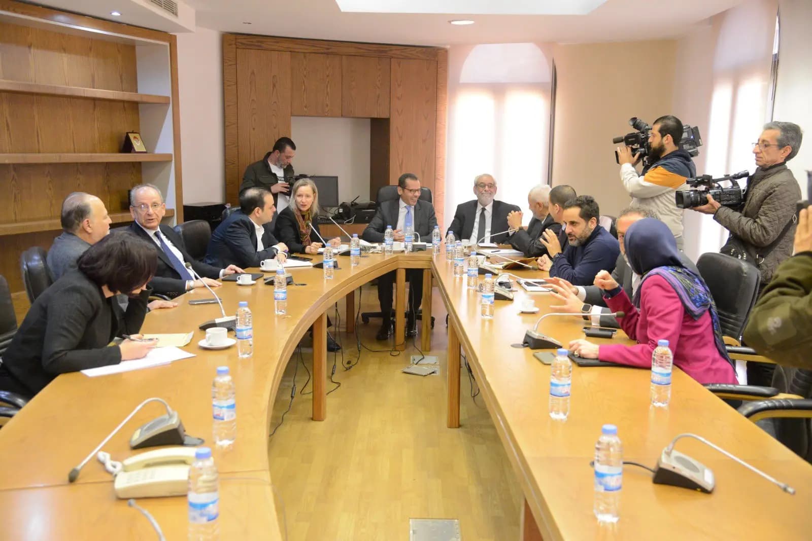 "الوضع مقلق ومخيف".. دويهي: الأونروا حكومة محلية