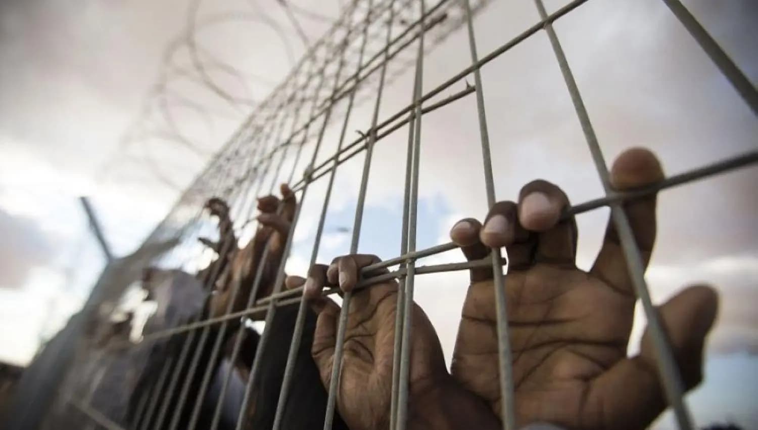 حمـ.ـاس تطالب المؤسسات الدولية والأممية بالوقوف عند مسؤولياتها
