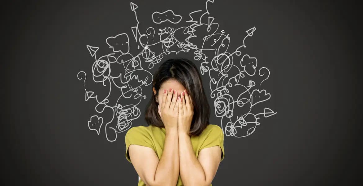 "التفكير الزائد مرض" والعلاج بـ 7 توصيات