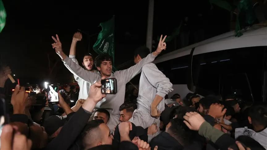 عبد الهادي: لن يأخذوا بالوساطات ما لم يأخذوه في الميدان