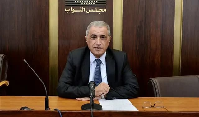 "الأمور لا تزال مفتوحة".. هاشم: الكيان يضمر "نوايا عدائية"