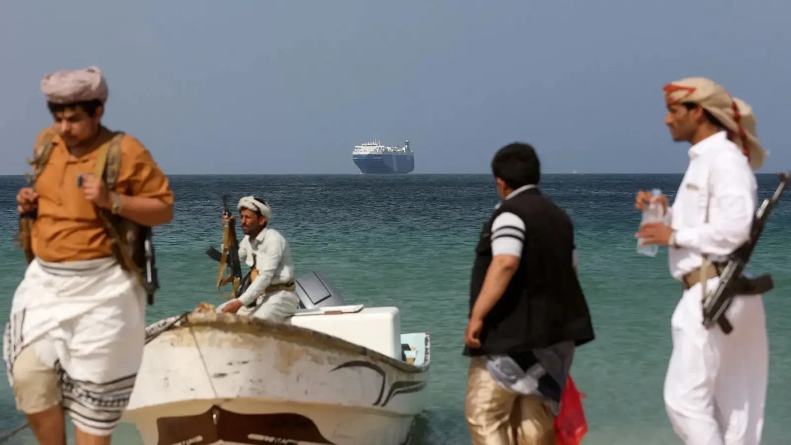 "في هذه الحالة فقط".. يتوقف الحوثيون عن هجماتهم