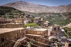 سلسلة قرارات تتعلق بالعمال الأجانب في هذه البلدة