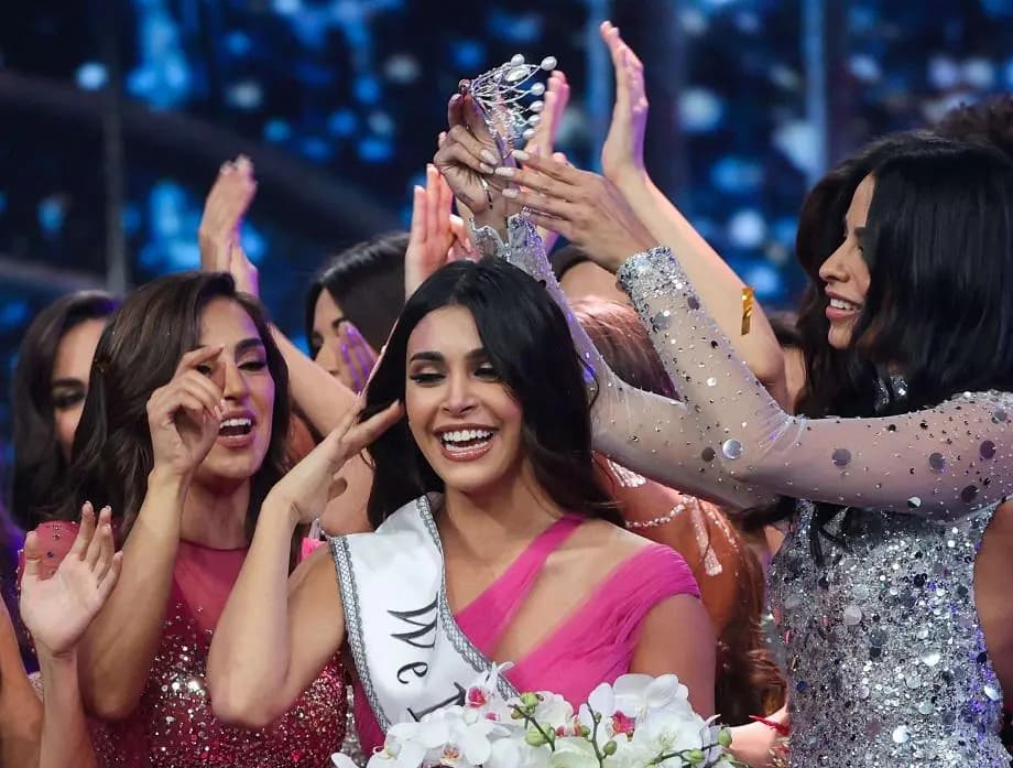 ملكة جمال لبنان تصل إلى الـ top 5
