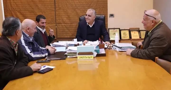 كركي يستقبل وفدًا من "اتحاد عمال البناء والأخشاب".. وهذا ما جرى بحثه