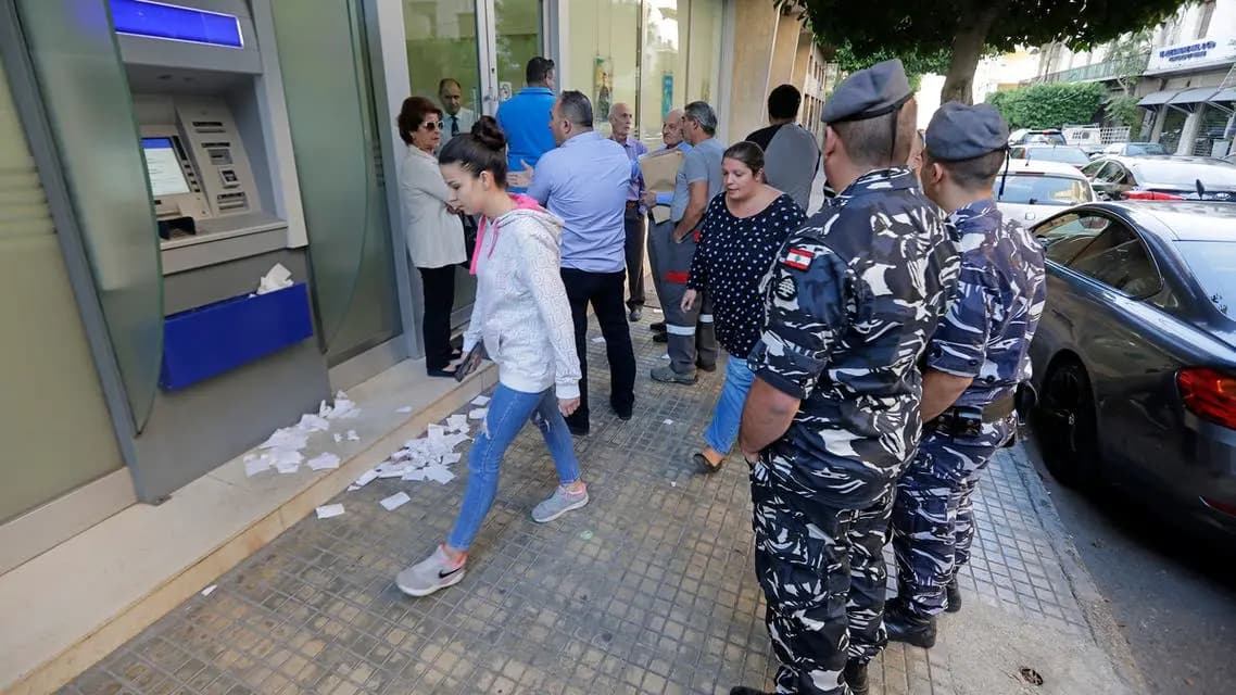 إعلان هام من المالية حول رواتب العسكريين