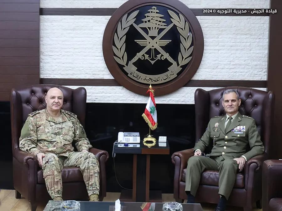 أوضاع الجنوب بين العماد عون ولازارو