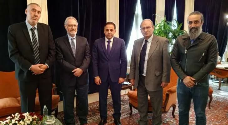 "لاستعادة أموالهم".. وفد من نقابة المهندسين يزور منصوري