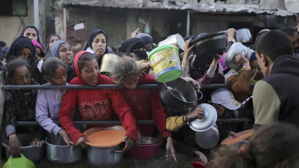 رئيس قبرص: شحنة مساعدات ثانية ستبحر إلى غزة اليوم