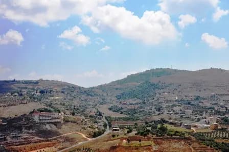غارة معادية تستهدف منزلًا في هذه البلدة