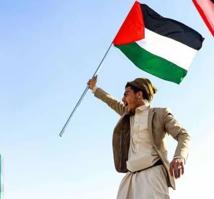 الحوثي يكشف عن الصـ.ـاروخ الجديد الذي ضرب الأراضي المحتلة