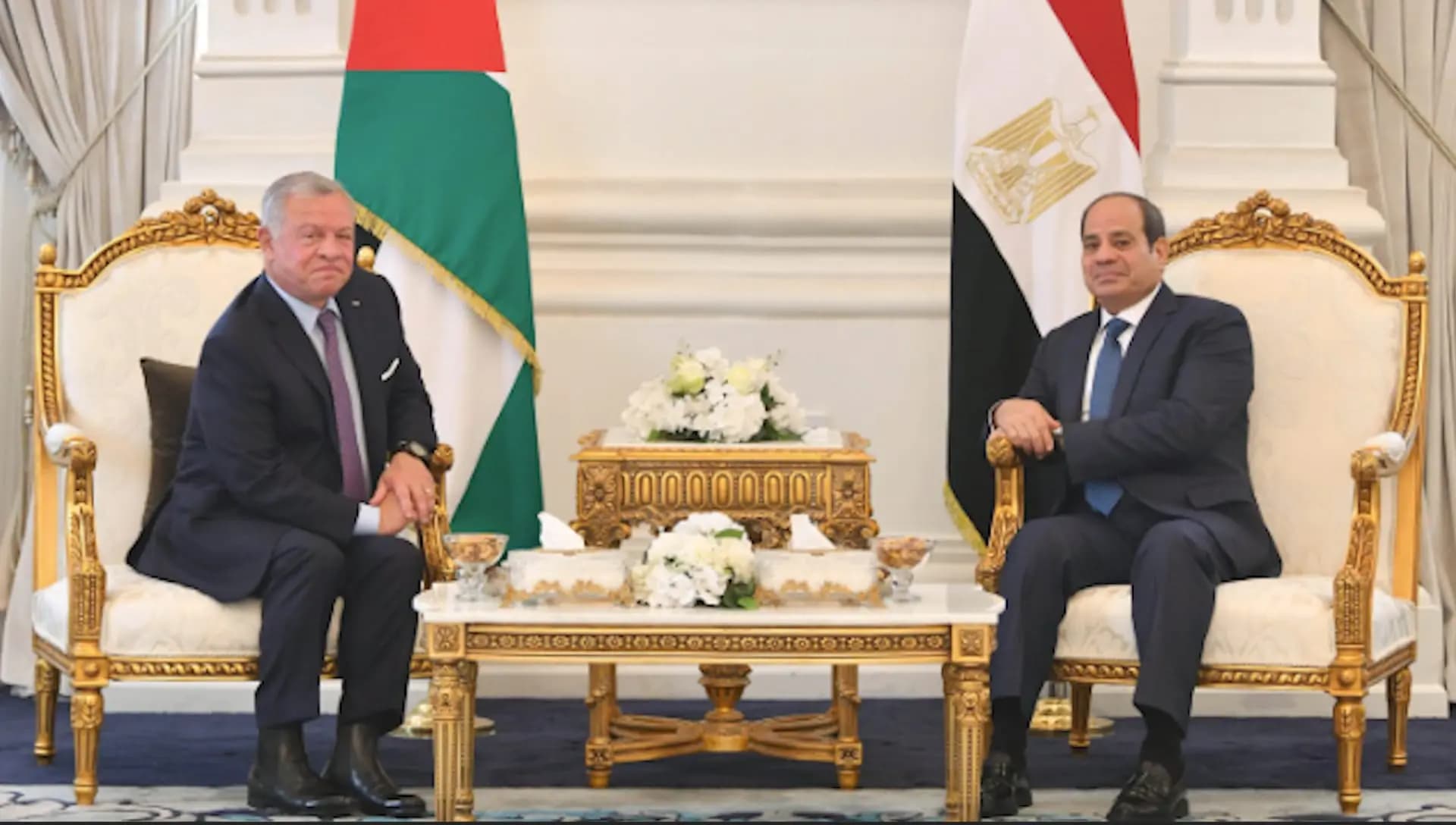 الملك عبد الله والسيسي يحذران من أي عملية على رفح