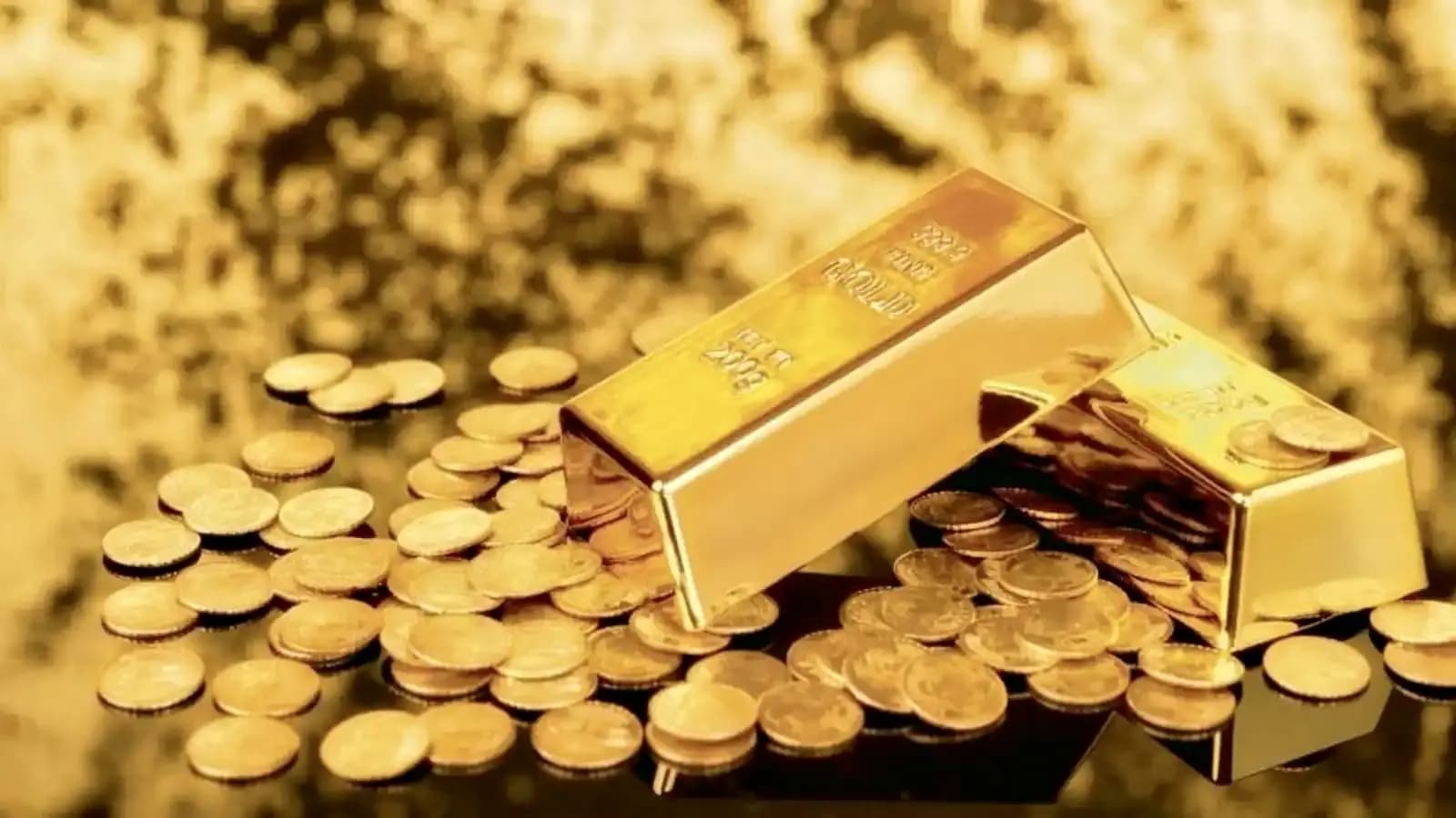 الذهب يقترب من تسجيل أعلى مستوى على الإطلاق