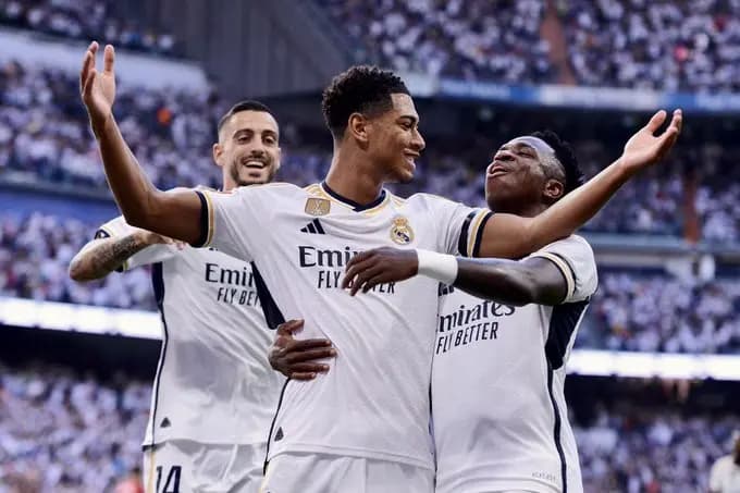 نجوم ريال مدريد يواجهون خطر الإيقاف
