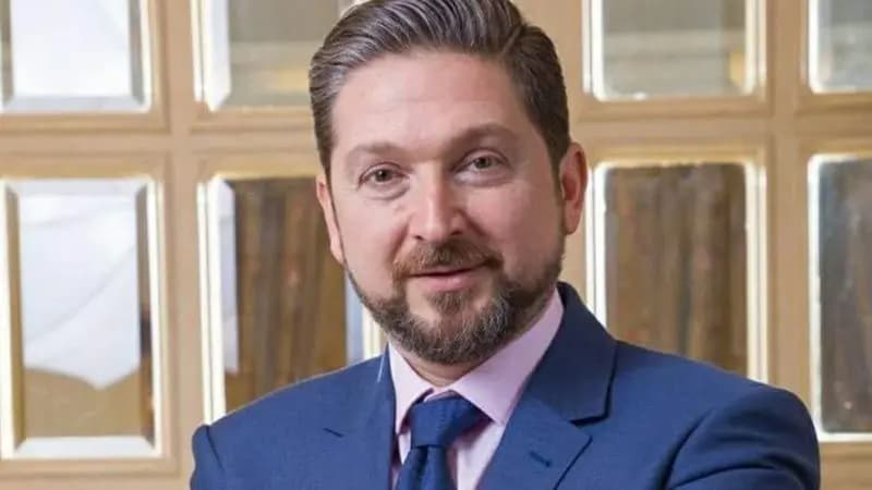 "أمامكم مسؤوليات".. كرامي: مبروك لأخي وصديقي
