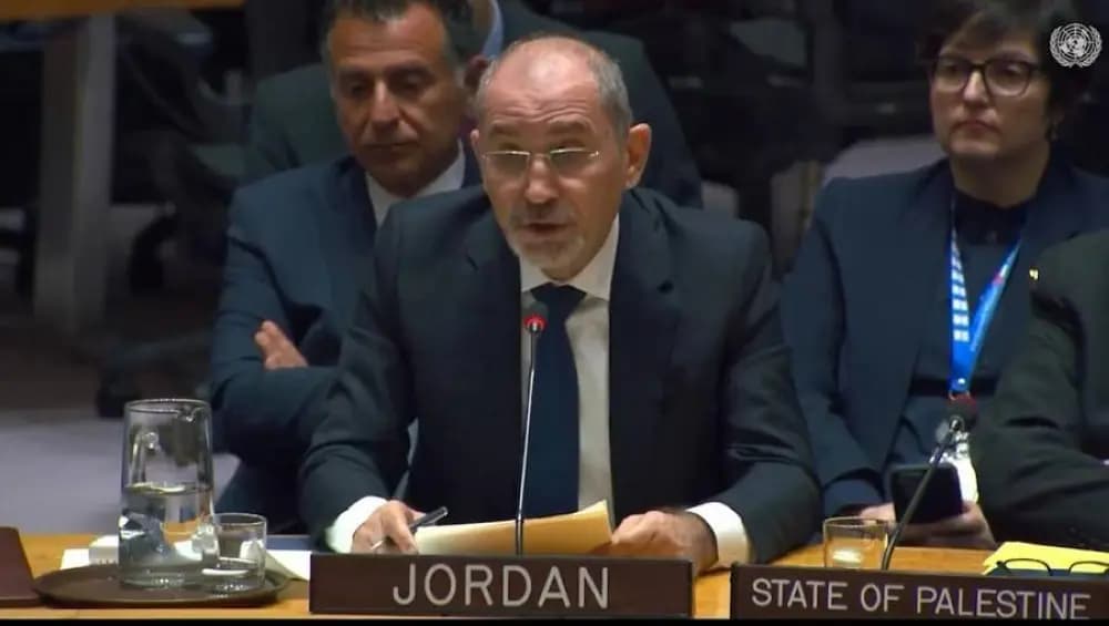 وزير الخارجية الأردني يطالب بالاعتراف بالدولة الفلسطينية