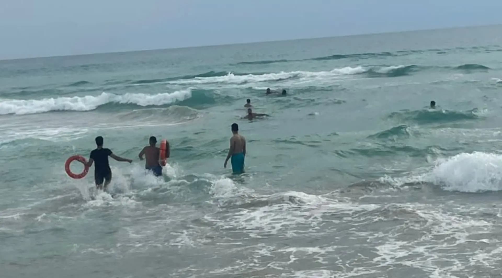 مأساة في بحر صور