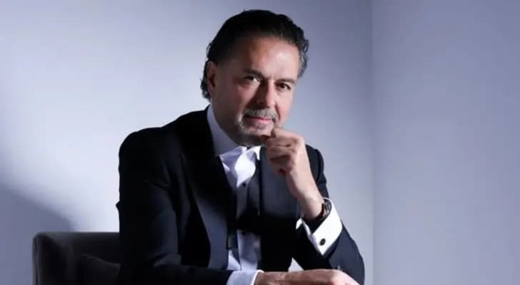 راغب علامة يشوّق الجمهور لجديده "التِّقيل تِقيل "… ومفاجأة جميلة في الانتظار!