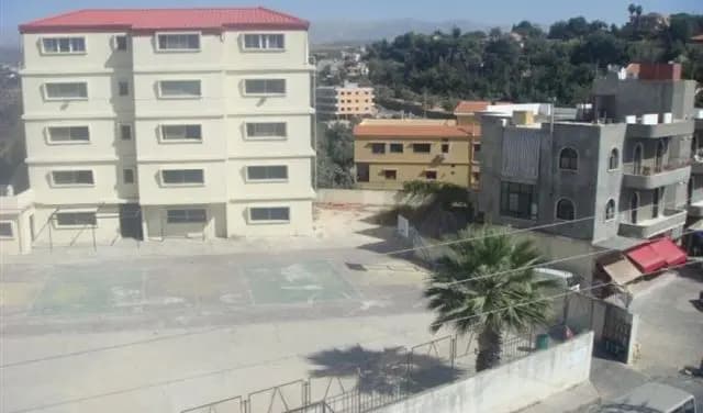 "بعد خبر توقيف قاصر".. "متوسطة عانوت" توضح!