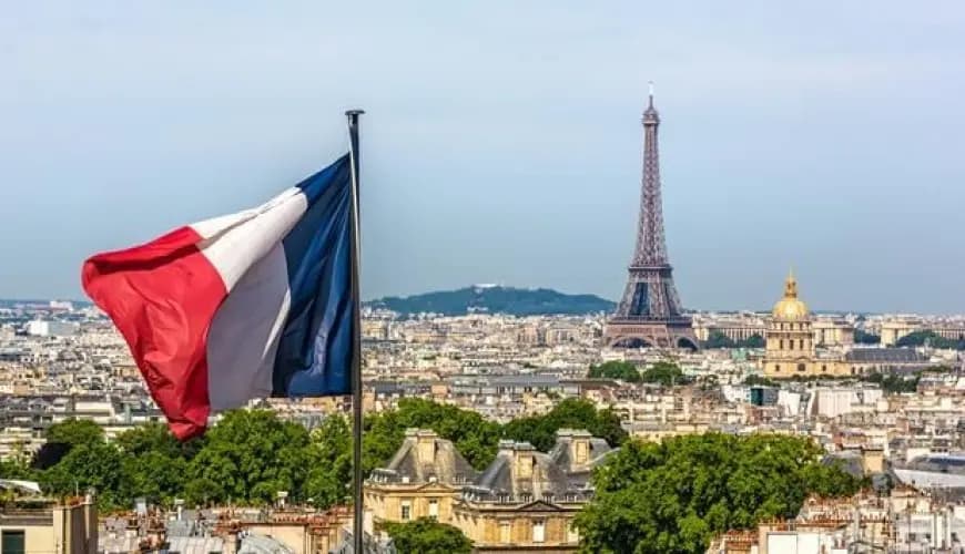 هل تُعوِّض فرنسا في سوريا ما تخسره في لبنان؟