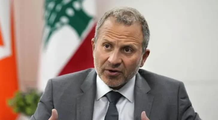 "لا للتمديد".. واقتراح من باسيل