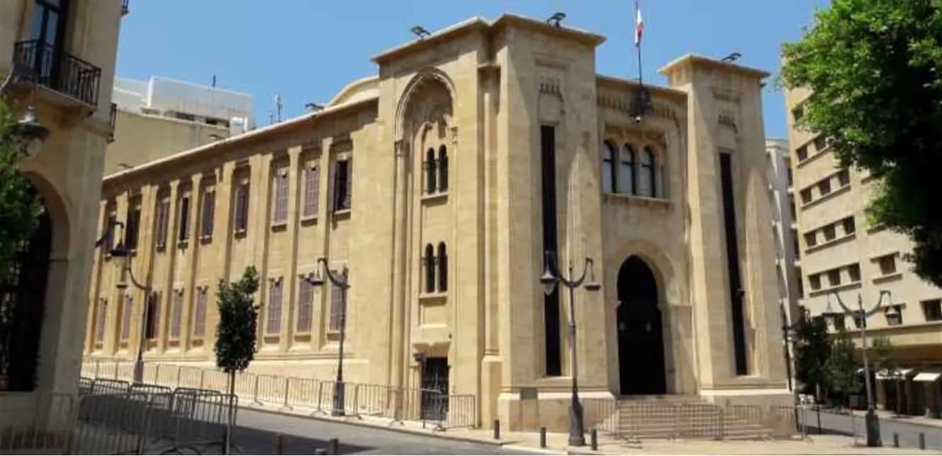 بالأسماء.. هؤلاء النواب صوتوا ضد التمديد
