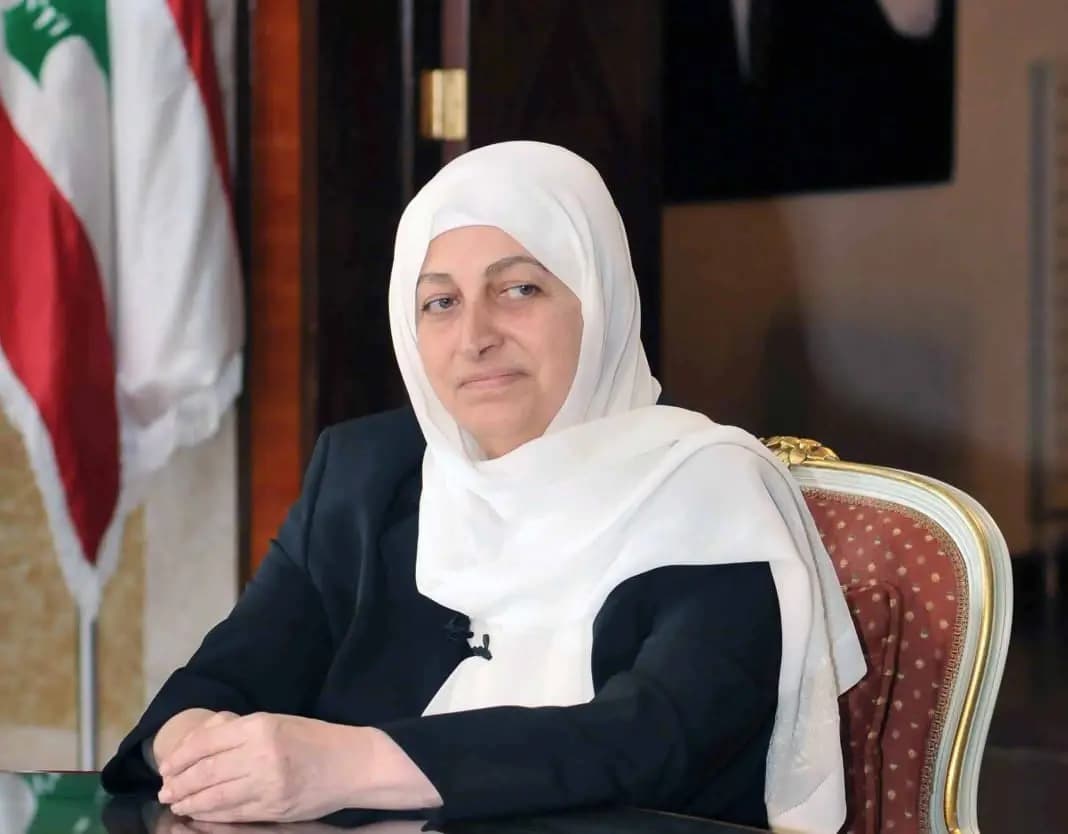 بهية الحريري ونجلها في باريس