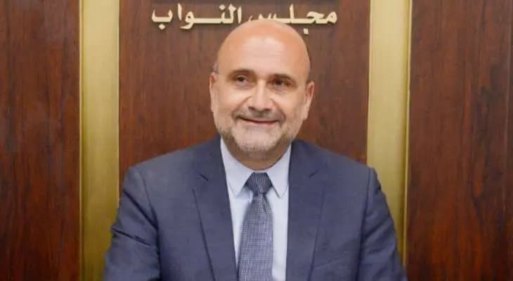 "أرقام كارثية".. أبي رميا: لبنان يعيش أسوأ مراحله