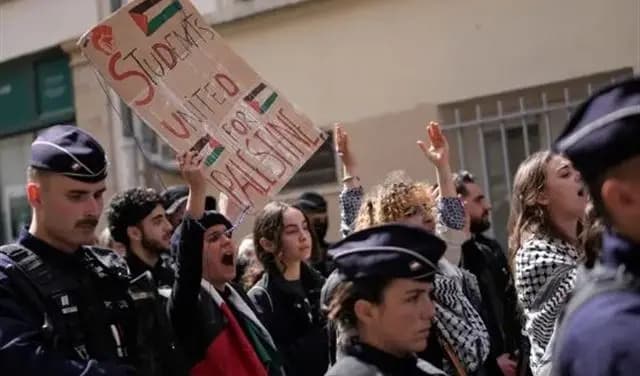 احتجاجات مؤيدة لفلسطين في فرنسا.. والشرطة تتدخل