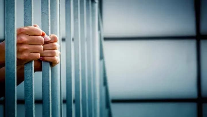 أقدم على عدة عمليات احتيالية.. هل وقعتم ضحية أعماله؟