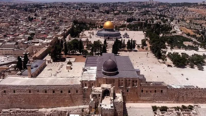"في المسجد الأقصى".. جولات استفزازية وطقوس تلمودية