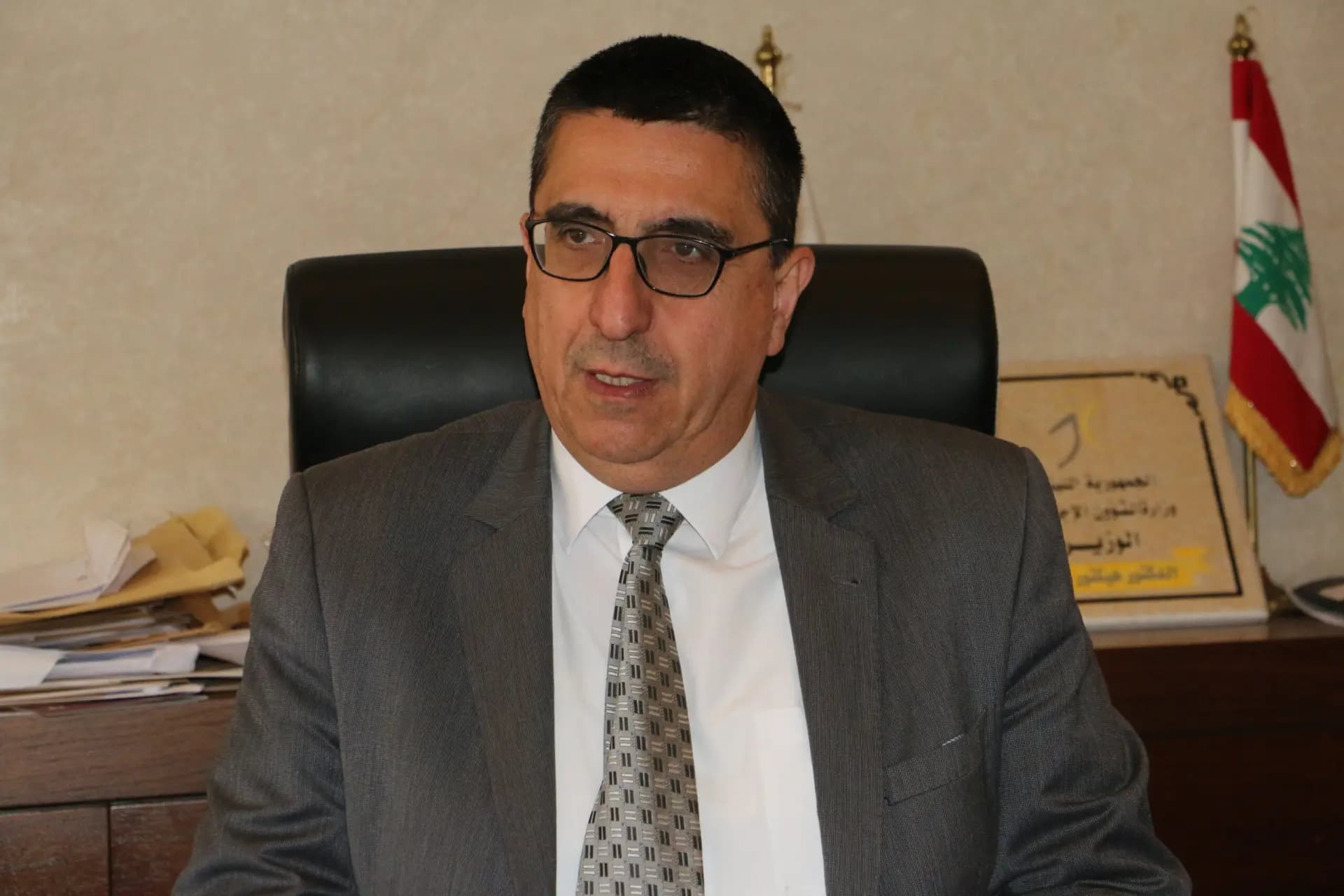 بشأن المساعدات المخصصة لذوي الإعاقة.. توضيح من المكتب الإعلامي لحجار